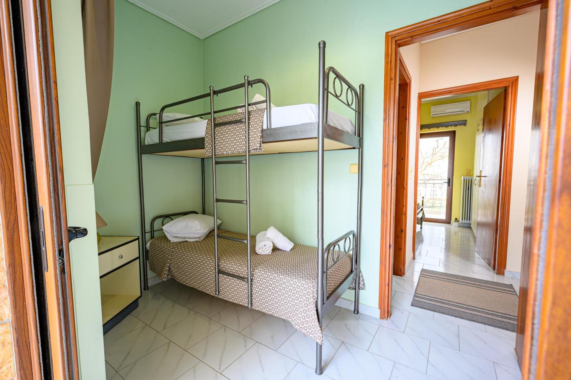 Iliahtida Apartments Rovies Exterior photo