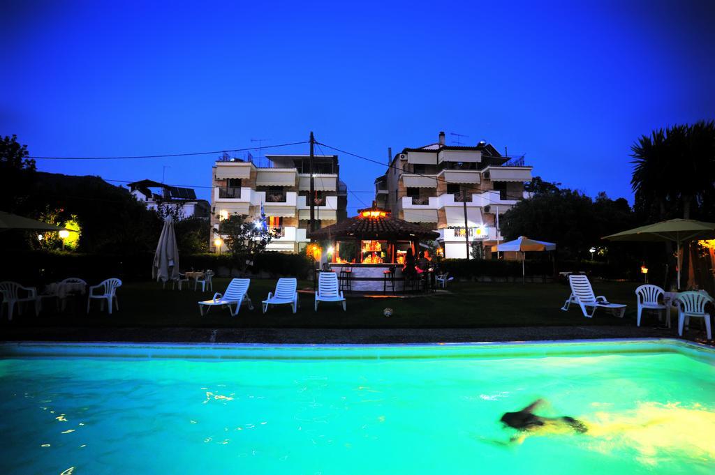 Iliahtida Apartments Rovies Exterior photo